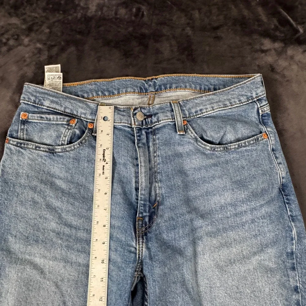 Levi's 514 Straight Fit Jeans Mens 36x30 Blue Light Wash Denim 00514-1593